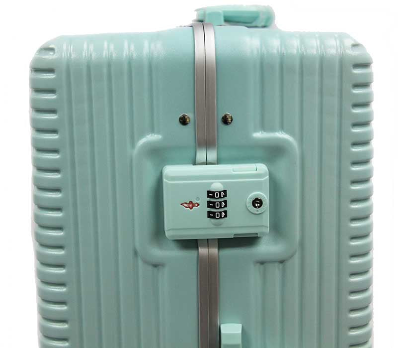 Luggage Outlet Singapore 8 Wheeler Elegant Polycarbonate Luggage